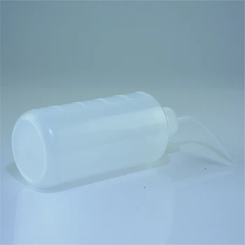 Plastična boca za vodu FREEZEMOD ZYH-01 za dodavanje vode kapaciteta 500 ml za sustav vodenog hlađenja. ЗЫХ-01
